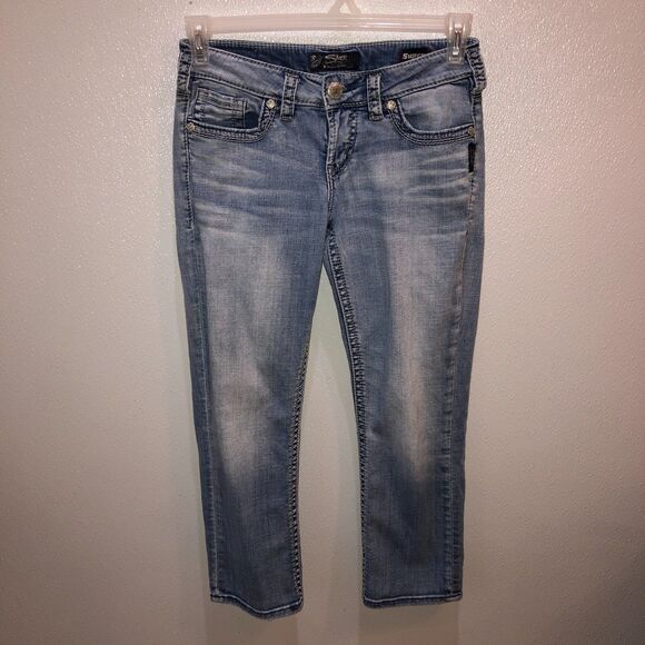 Silver Womens 28 x 22 Aiko Mid Capri Cropped Super Stretch Denim Jeans 26 x 23.5 - Picture 3 of 12
